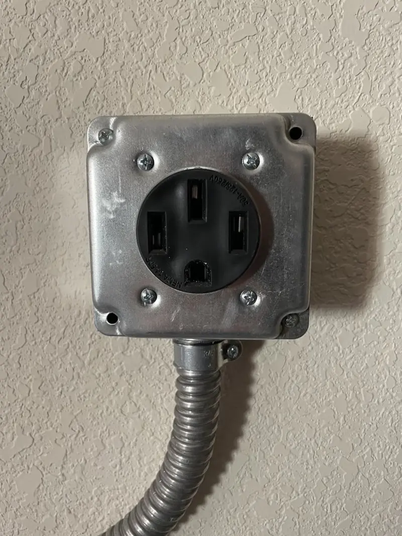 NEMA 14-50 outlet installed for Smart Home Electrical in San Manuel
